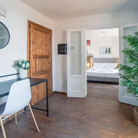 Apartment Amazing View With Jacuzzi, Private Garden And Gym *