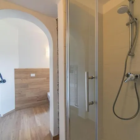 Apartment Amazing View With Jacuzzi, Private Garden And Gym Cernobbio